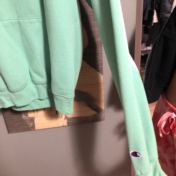 Champion hoodie - Picture 3 of 5